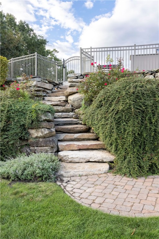 2 Kettle Cl Westerly, RI 02891 - Photo 36 of 49 Steps from side yard area to patio and pool area