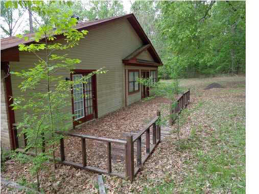 824 McCluer Road Jackson, MS 39212 - Photo 25 of 25 Deck
