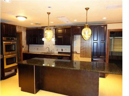 824 McCluer Road Jackson, MS 39212 - Photo 6 of 25 And new light fixtures