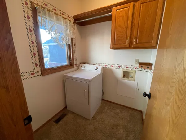 $2,300 | 4434 North Westlake Drive, Bel Aire, KS 67220