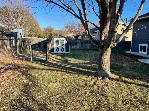 $2,300 | 4434 North Westlake Drive, Bel Aire, KS 67220