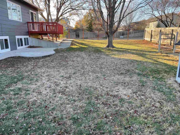 $2,300 | 4434 North Westlake Drive, Bel Aire, KS 67220