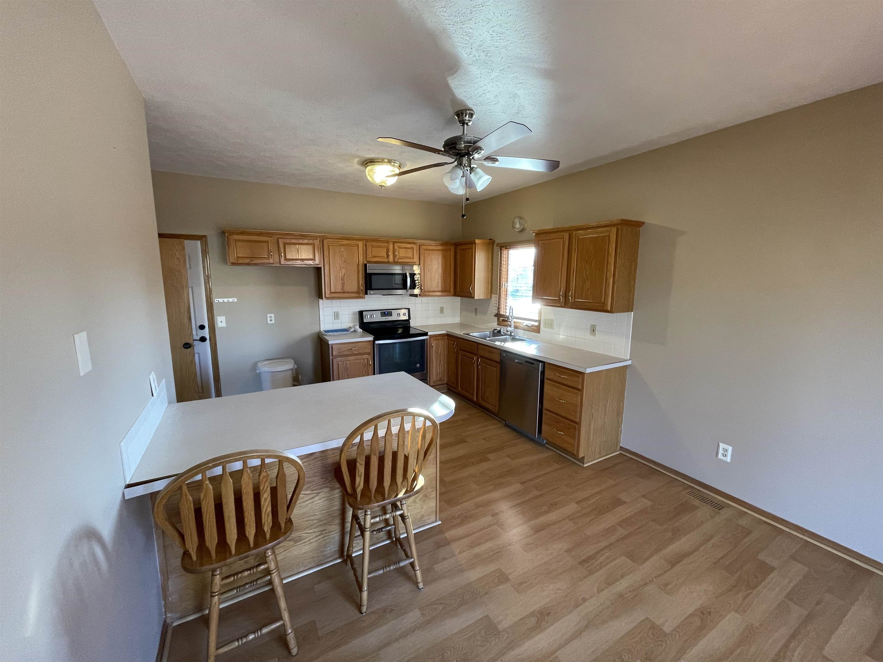 4434 North Westlake Drive Bel Aire, KS 67220 - Photo 6 of 25