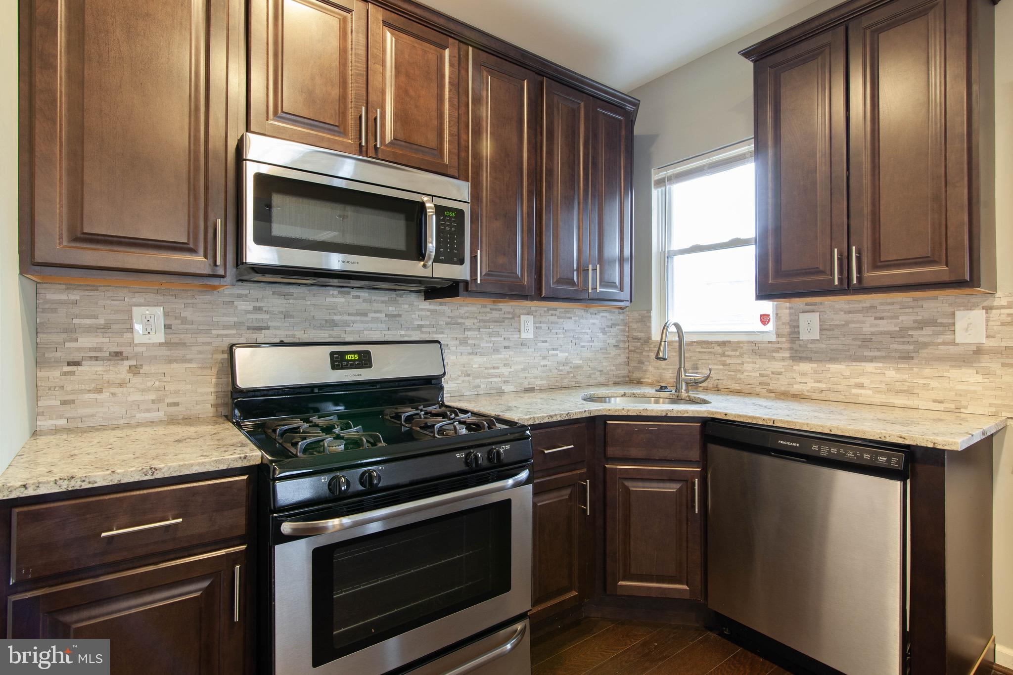 3409 Grantley Road Baltimore, MD 21215 - Photo 14 of 41 Kitchen Appliances