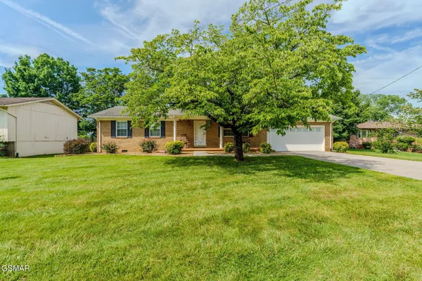 $349,999 | 7817 Sweet Lane, Knoxville, TN 37938