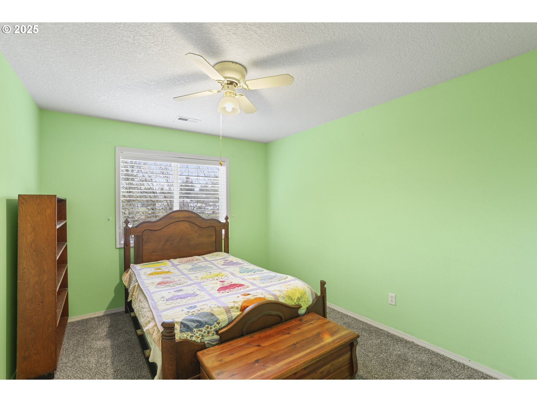 58851 Evergreen Loop St. Helens, OR 97051 - Photo 23 of 30 Bedroom