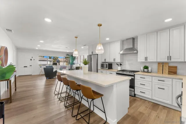 $899,000 | 6383-85 Stanley Avenue, San Diego, CA 92115