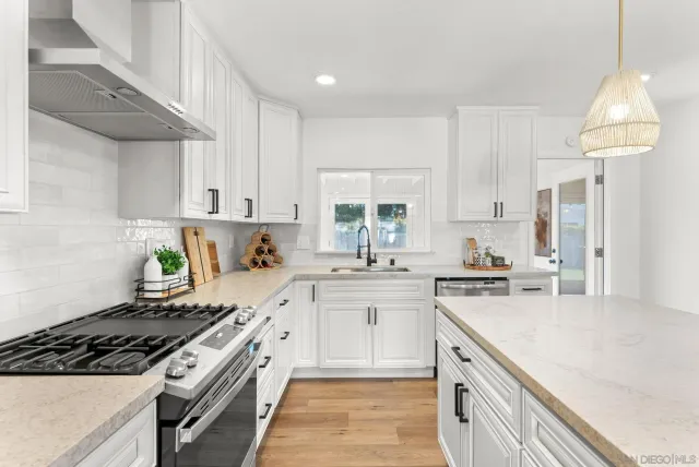 $899,000 | 6383-85 Stanley Avenue, San Diego, CA 92115