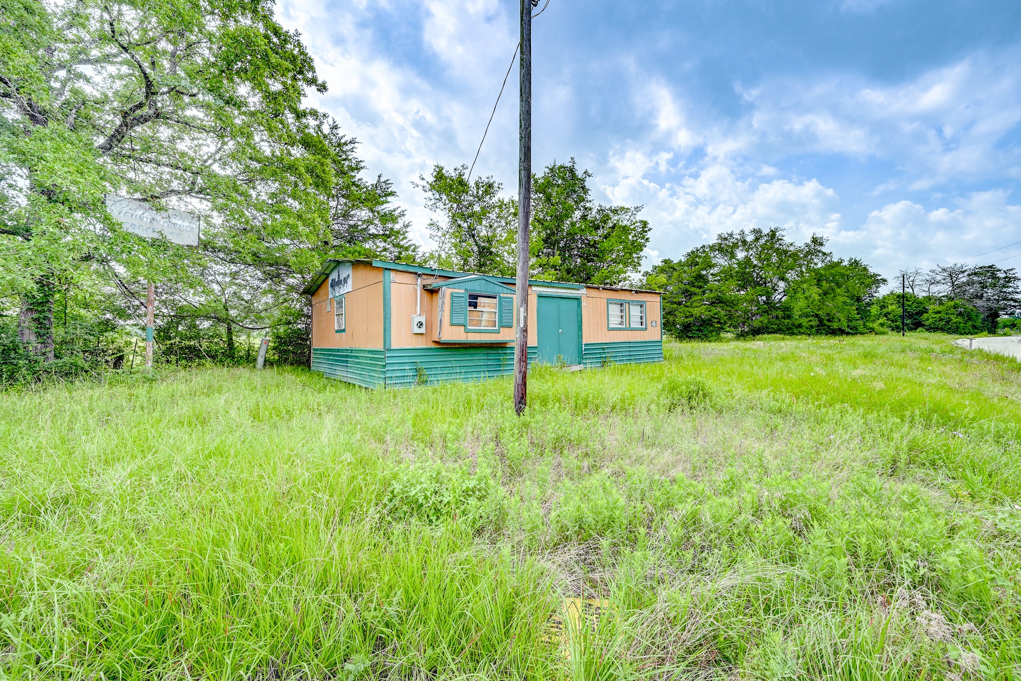 1 Plantation Road Trinity, TX 75862 - Photo 14 of 21