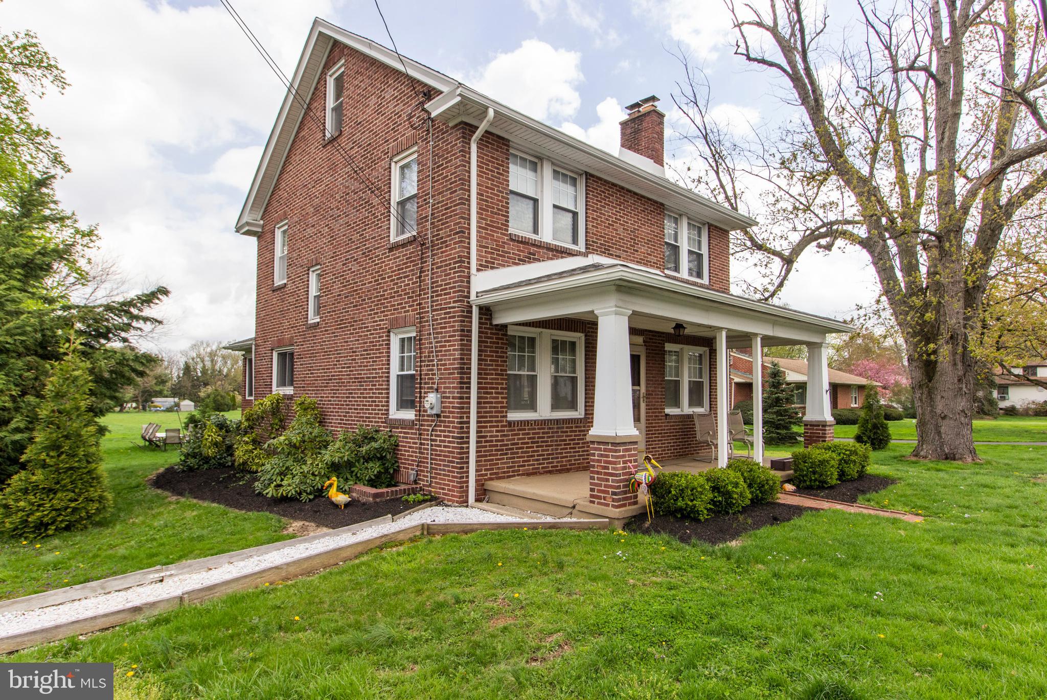 375 East Street Road Warminster, PA 18974 - Photo 2 of 38 Gallery Image 2