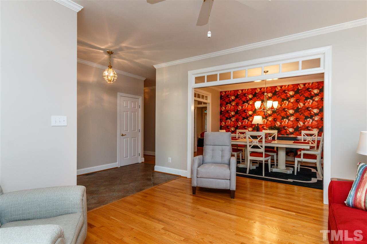 3024 Stone Gap Court Raleigh, NC 27612 - Photo 4 of 25 Gallery Image 4