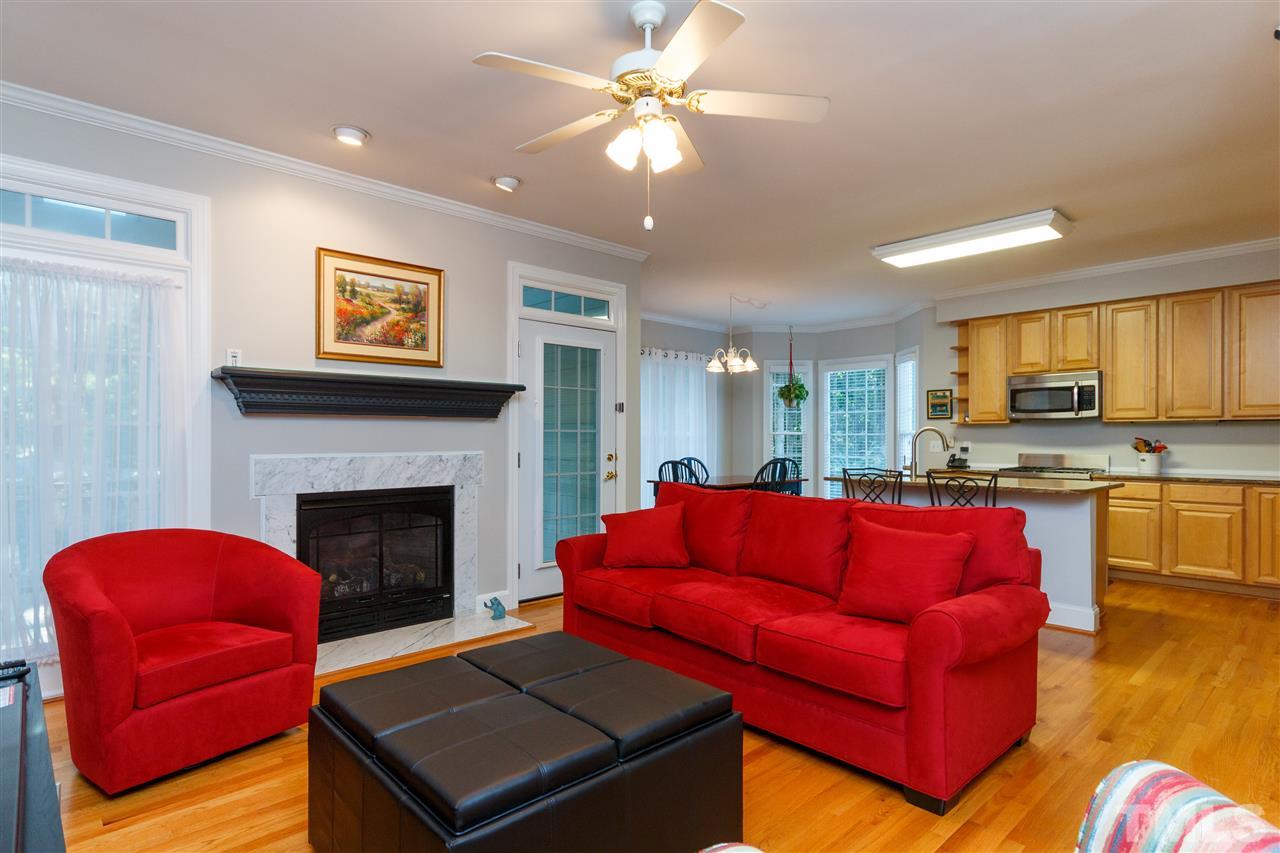 3024 Stone Gap Court Raleigh, NC 27612 - Photo 8 of 25 Gallery Image 8