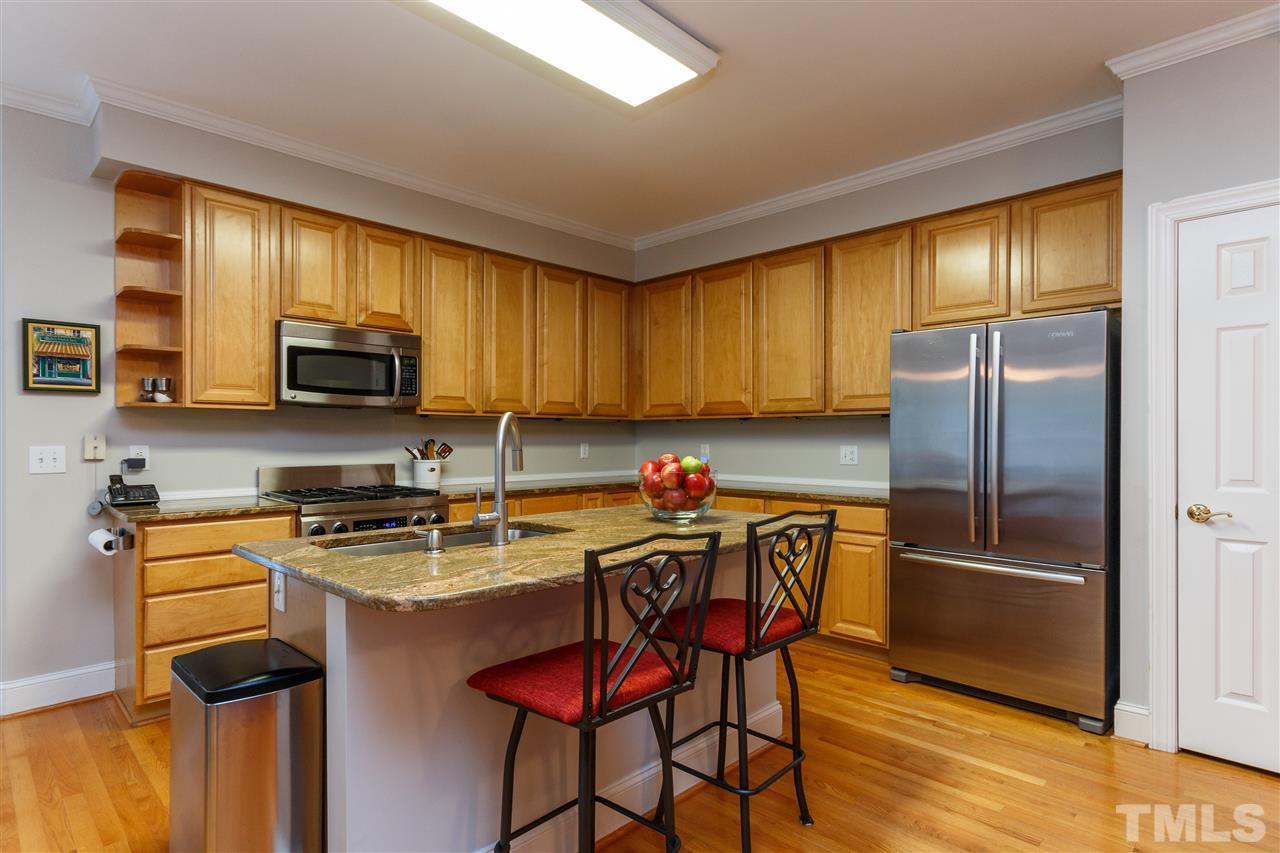 3024 Stone Gap Court Raleigh, NC 27612 - Photo 9 of 25 Gallery Image 9