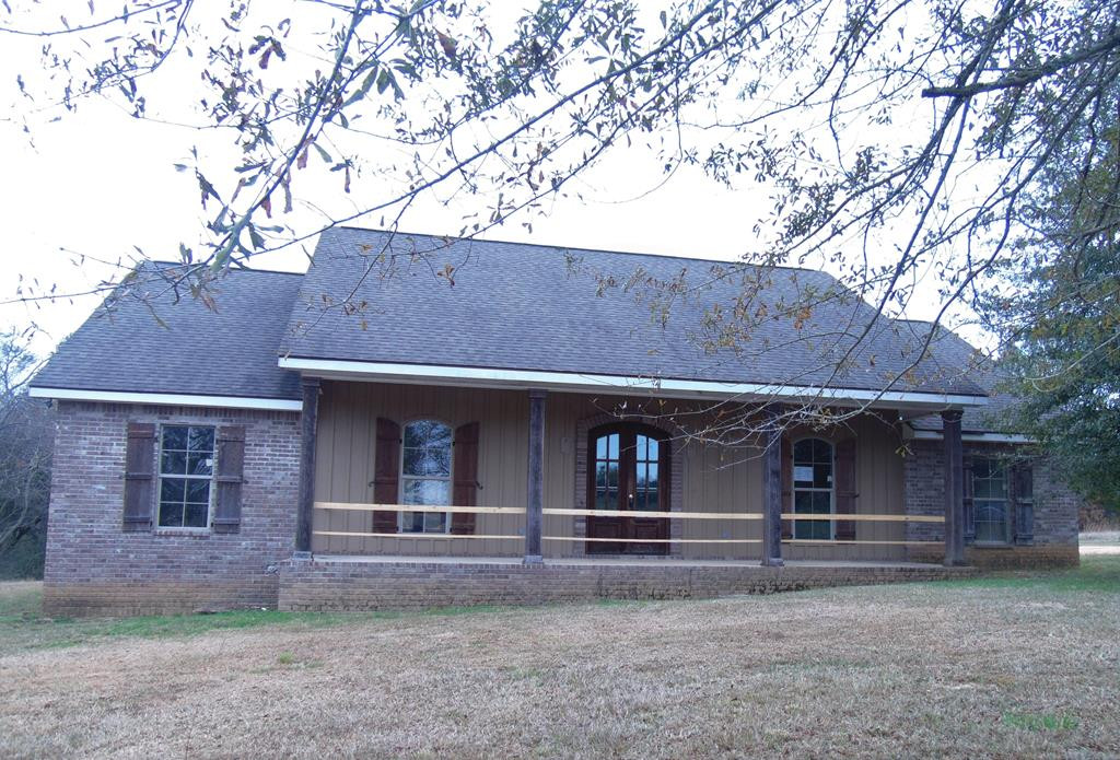 33 Griffin Road Tylertown, MS 39667 - Photo 1 of 1 Main View