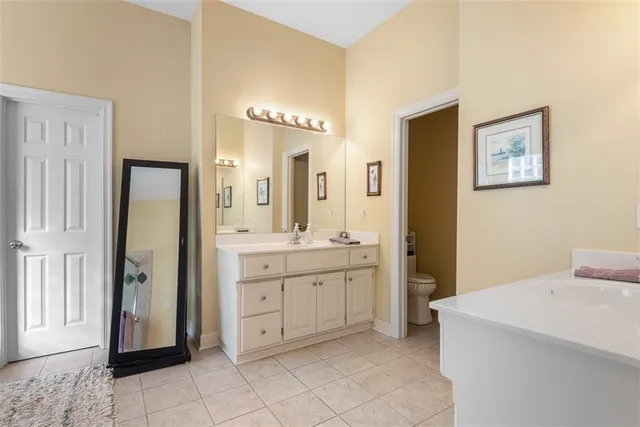 $575,000 | 14675 South Glen Eyrie Street, Olathe, KS 66061