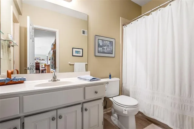 $575,000 | 14675 South Glen Eyrie Street, Olathe, KS 66061