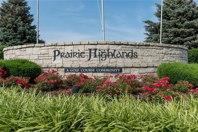 $575,000 | 14675 South Glen Eyrie Street, Olathe, KS 66061