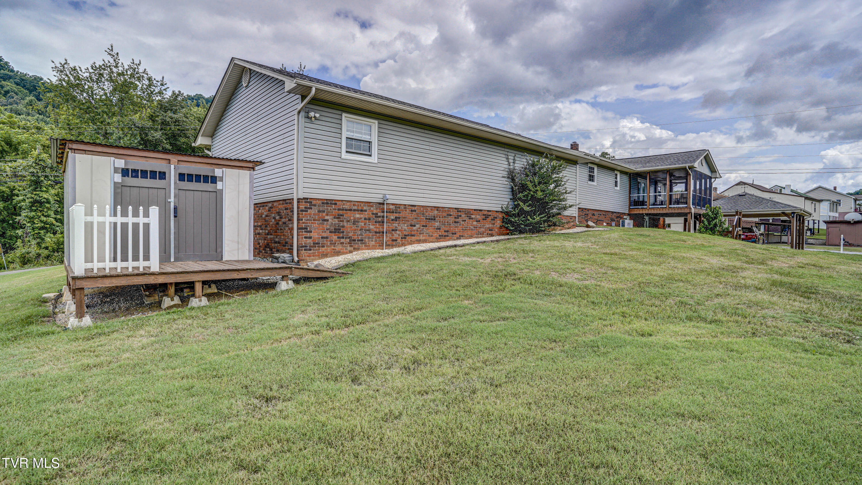 366 East Carters Valley Road Kingsport, TN 37660 - Photo 14 of 87 _DSC4818_19_20_21_22