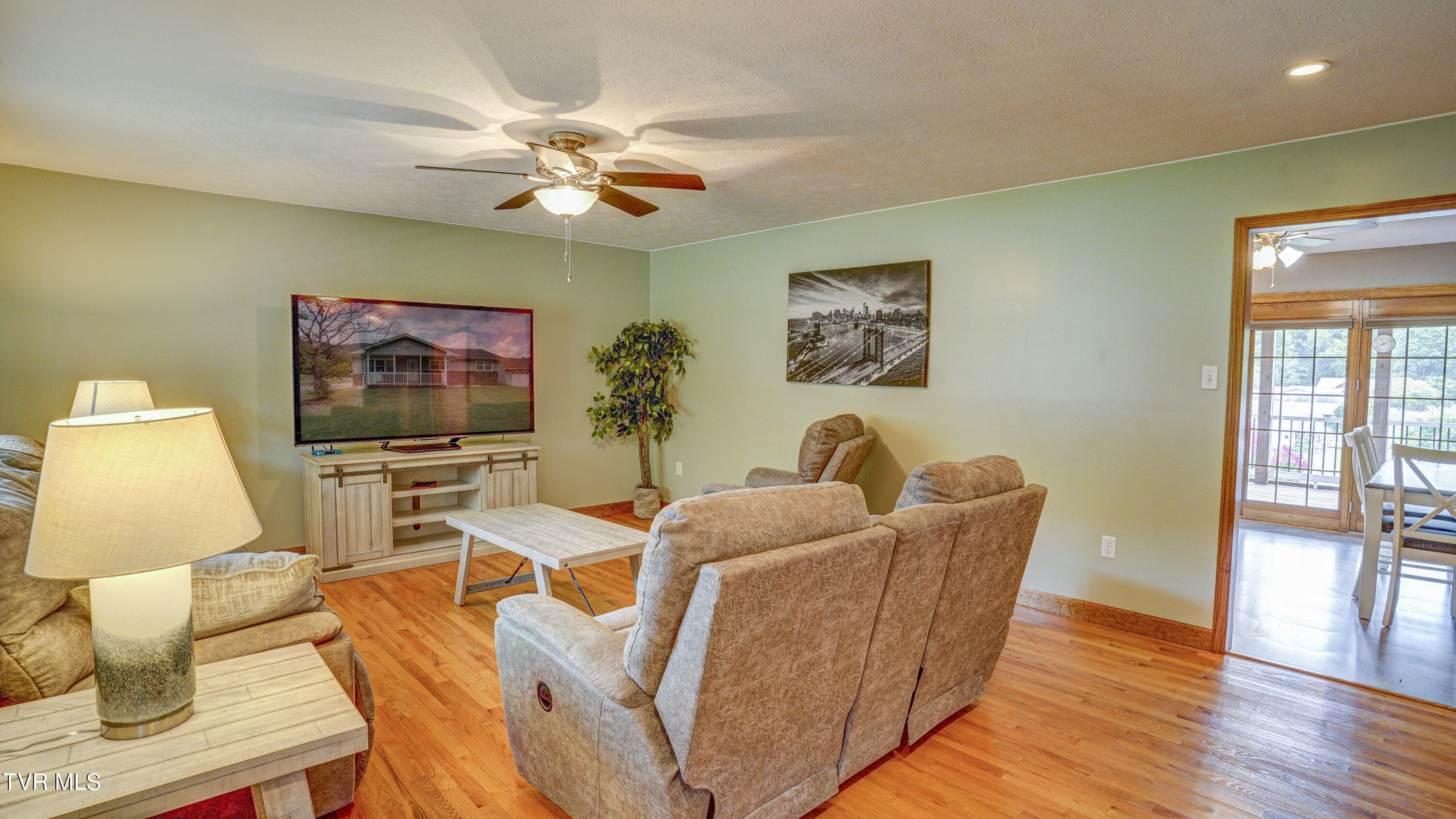 366 East Carters Valley Road Kingsport, TN 37660 - Photo 16 of 87 _DSC4823_4_5_6_7-Edit