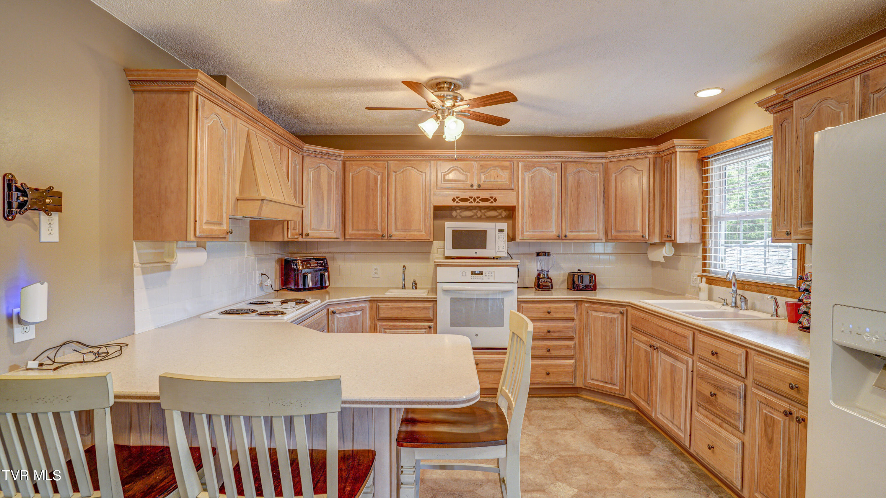 366 East Carters Valley Road Kingsport, TN 37660 - Photo 21 of 87 _DSC4858_59_60_61_62