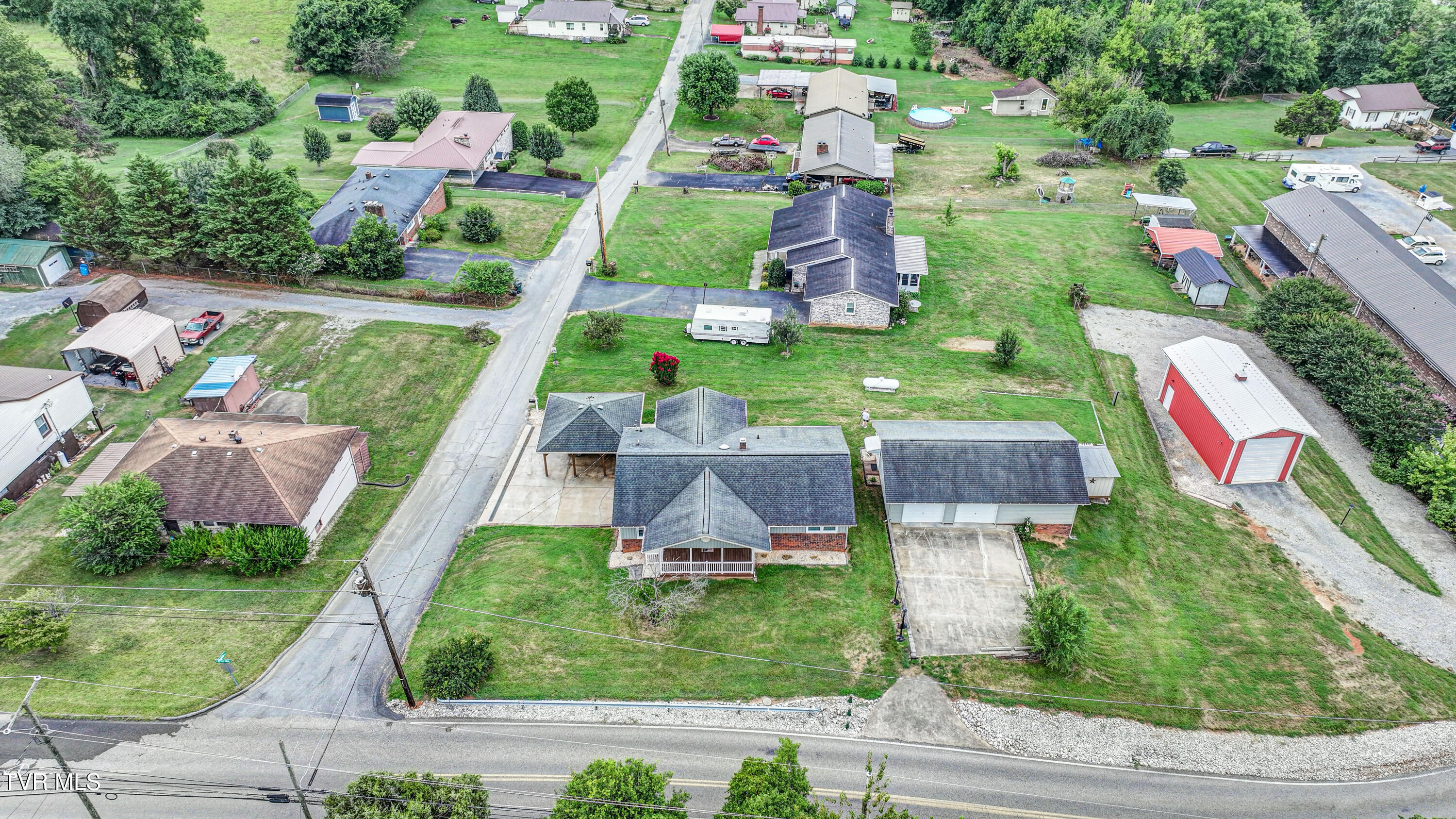 366 East Carters Valley Road Kingsport, TN 37660 - Photo 71 of 87 DJI_20250722122832_0028_D_29_D_30_D_31_D