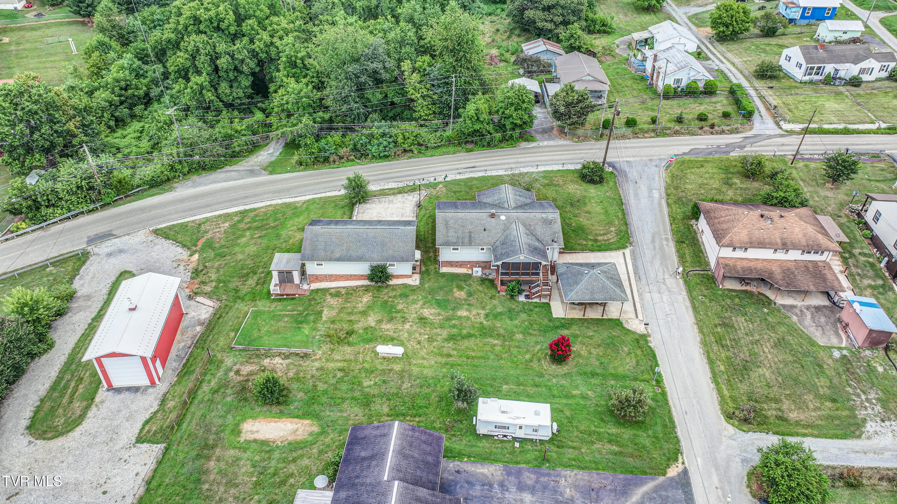 366 East Carters Valley Road Kingsport, TN 37660 - Photo 78 of 87 DJI_20250722123015_0053_D_4_D_5_D_6_D_7_