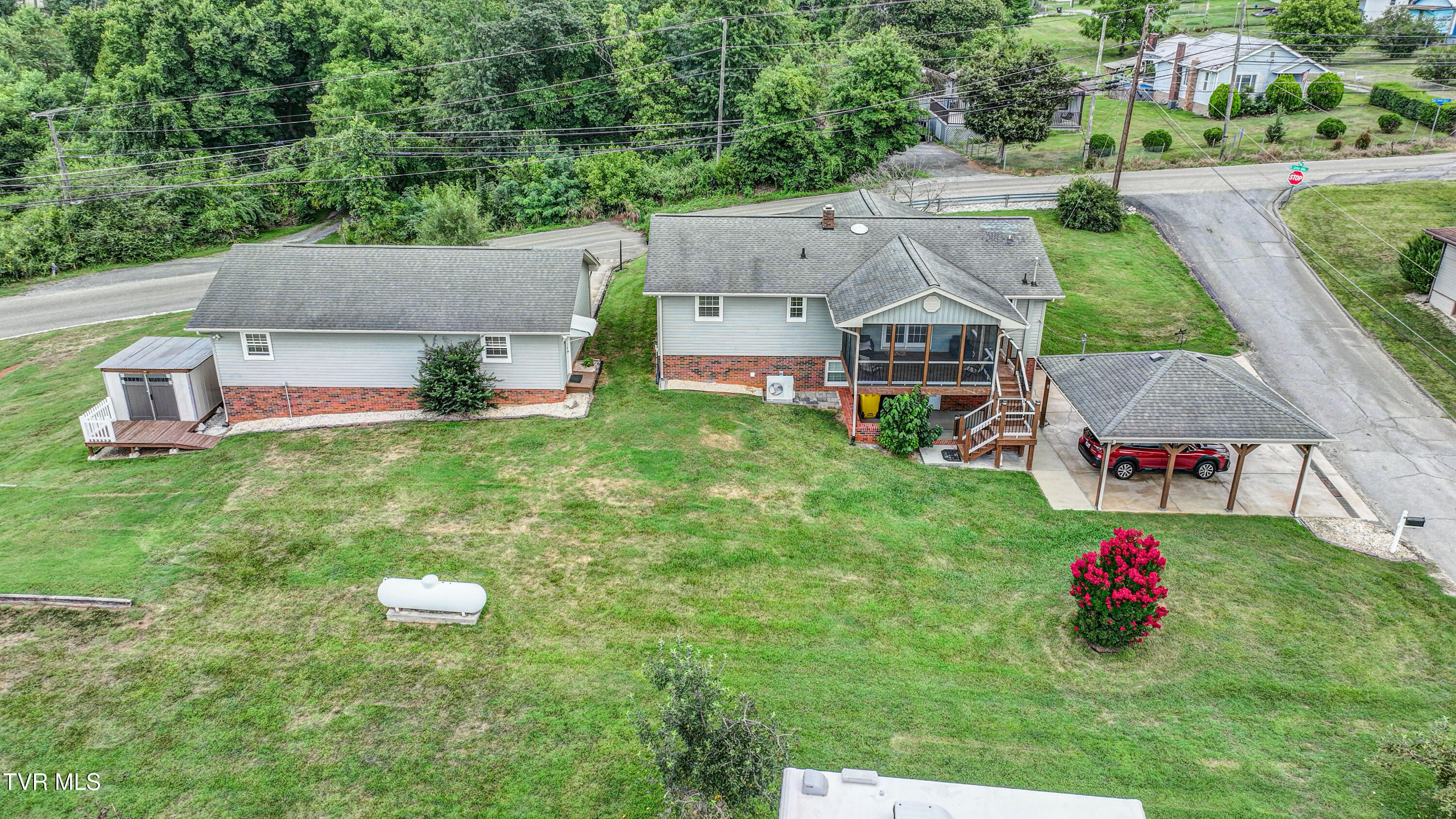 366 East Carters Valley Road Kingsport, TN 37660 - Photo 82 of 87 DJI_20250722123137_0073_D_4_D_5_D_6_D_7_