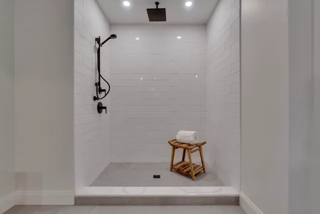 $650,000 | 307 Long Swamp Road, Berwick, ME 03901