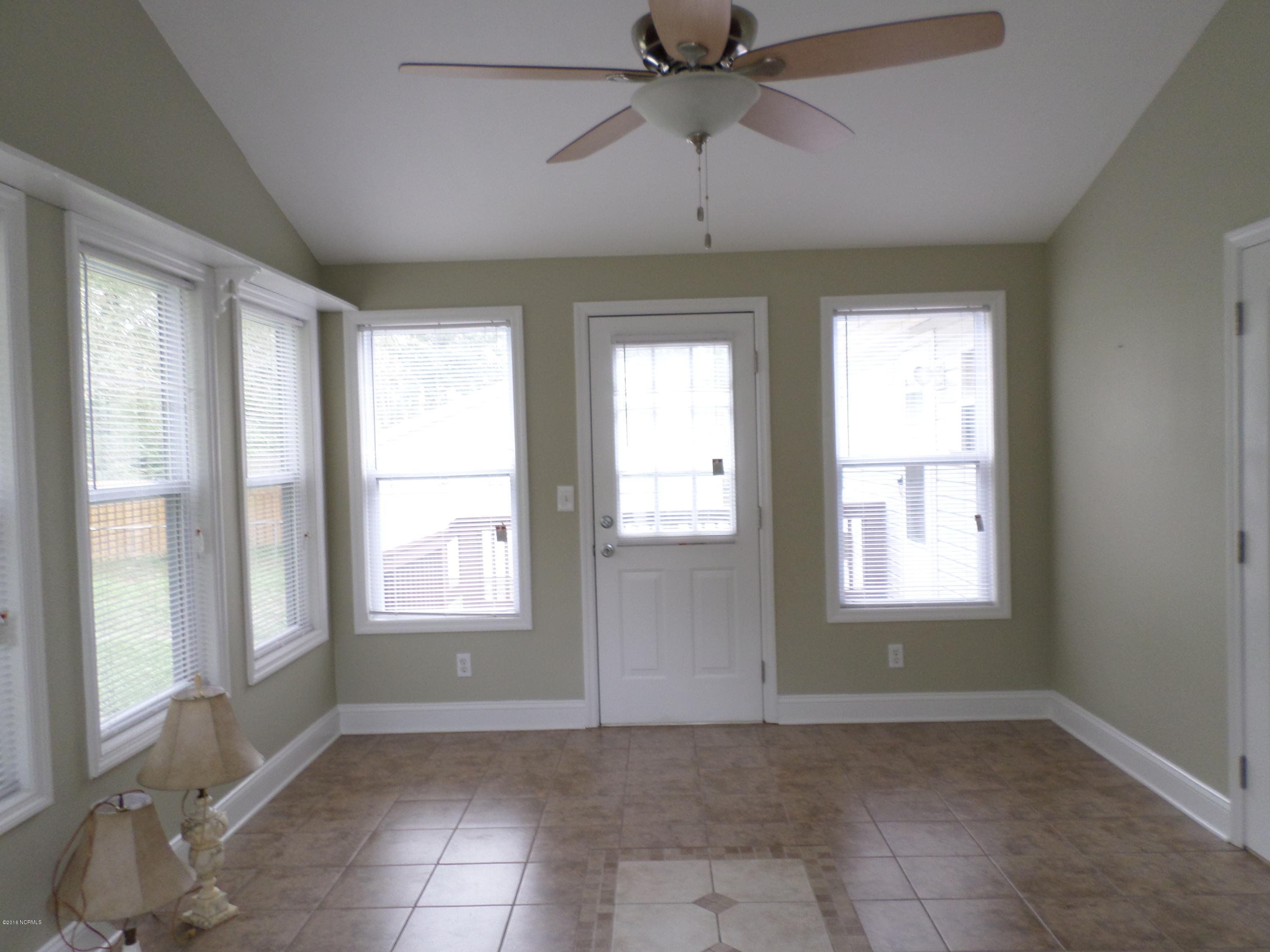 132 Roberts Road Hampstead, NC 28443 - Photo 18 of 37 SAM_1371
