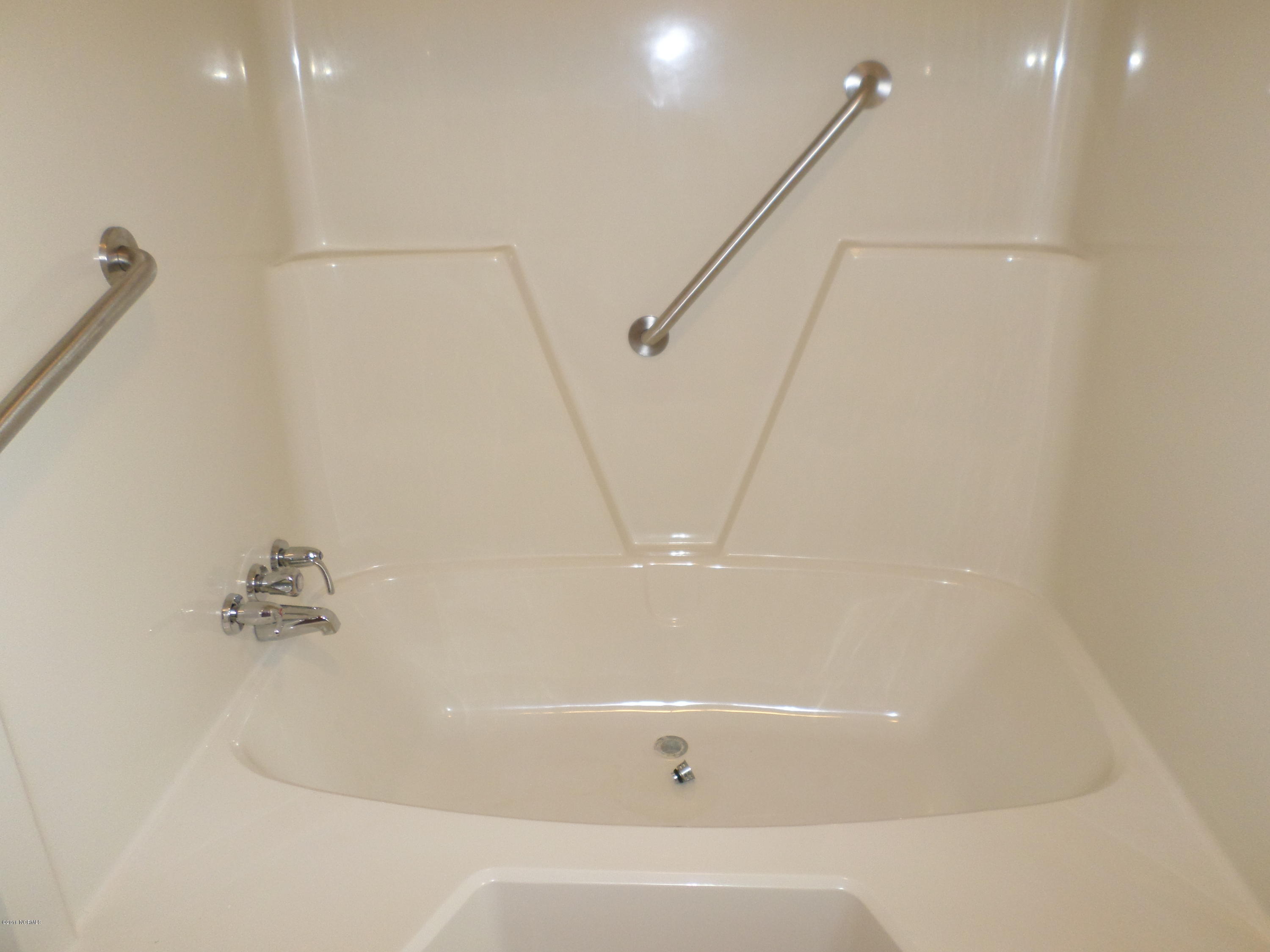 132 Roberts Road Hampstead, NC 28443 - Photo 23 of 37 SAM_1377