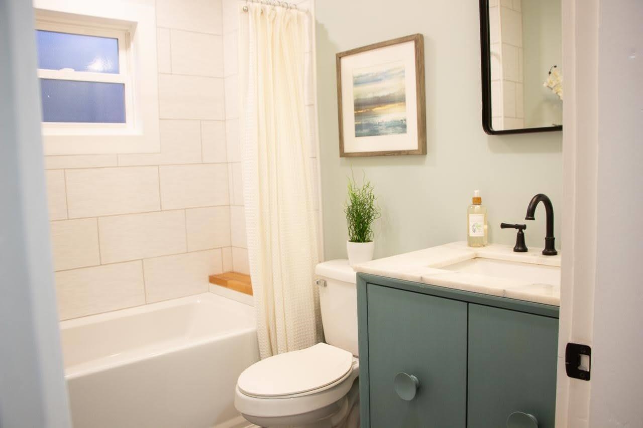 746 Middle Road Portsmouth, NH 03801 - Photo 18 of 40