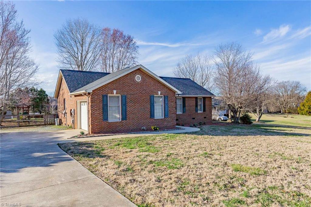 5489 Rolling Meadows Road Randleman, NC 27317 - Photo 1 of 40 Gallery Image 1