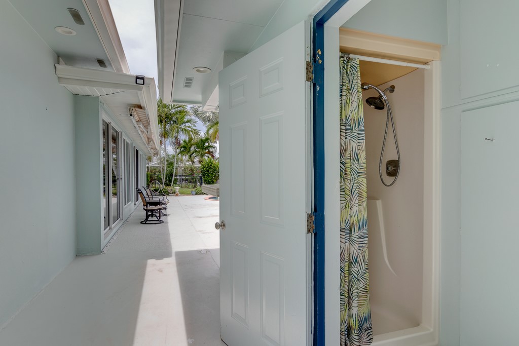 2066 Windward Way Vero Beach, FL 32963 - Photo 29 of 33