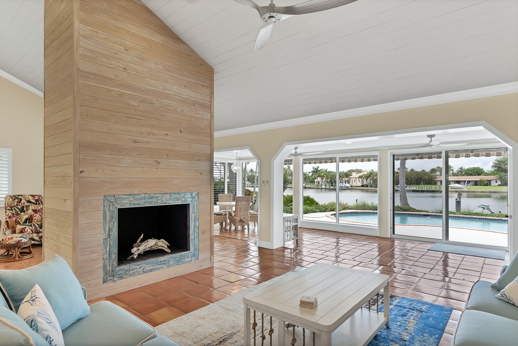 2066 Windward Way Vero Beach, FL 32963 - Photo 8 of 33