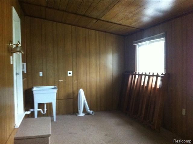 8151 Canal Road Utica, MI 48317 - Photo 11 of 13 09.05.11 033