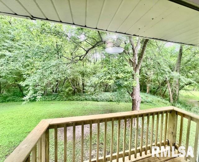 9332 North Cross Street Peoria, IL 61615 - Photo 10 of 10