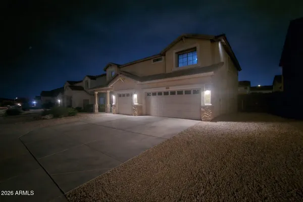 $579,999 | 3204 West Lynne Avenue, Phoenix, AZ 85041