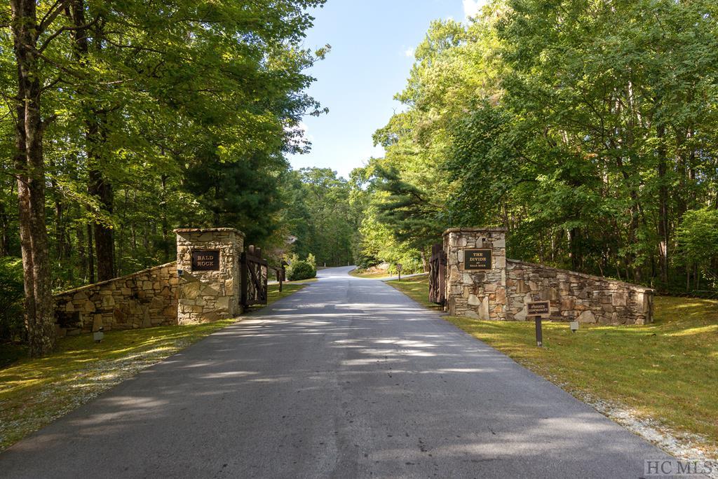 1799 Trays Island Road Sapphire, NC 28774 - Photo 31 of 42 Gallery Image 31