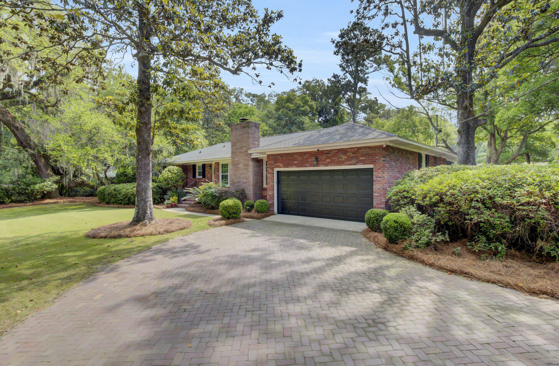 103 Halcyon Road Summerville, SC 29483 - Photo 3 of 59 002_19_19_mls