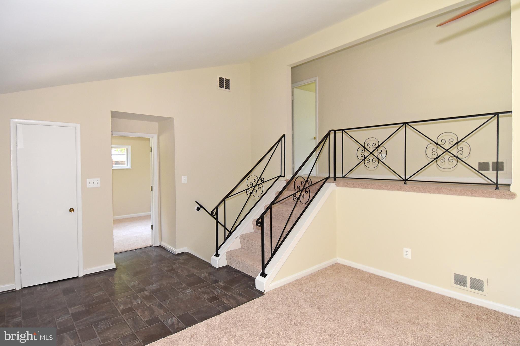 3603 Kenway Street Silver Spring, MD 20906 - Photo 4 of 20 Interior (General)