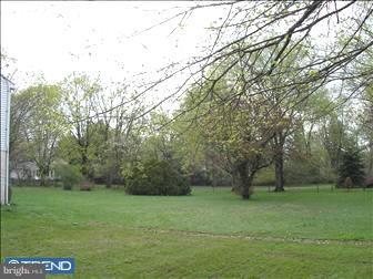 1489 Stuckert Road Warrington, PA 18976 - Photo 3 of 6 View