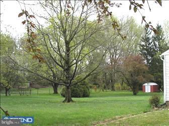 1489 Stuckert Road Warrington, PA 18976 - Photo 4 of 6 View