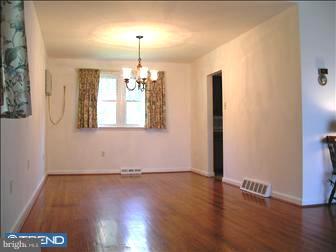 1489 Stuckert Road Warrington, PA 18976 - Photo 6 of 6 Dining Room
