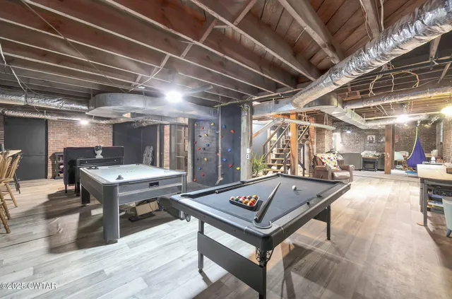 $375,000 | 1262 Hollywood Drive, Jackson, TN 38301