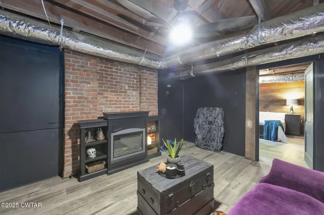 $375,000 | 1262 Hollywood Drive, Jackson, TN 38301