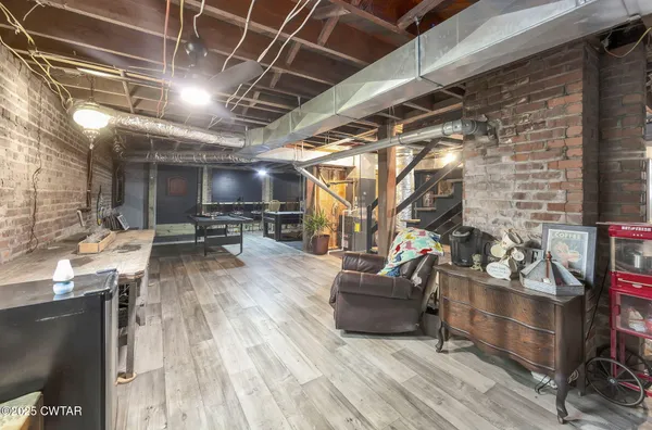 $375,000 | 1262 Hollywood Drive, Jackson, TN 38301