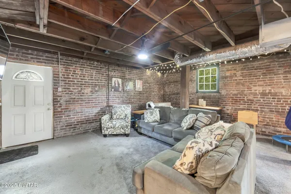 $375,000 | 1262 Hollywood Drive, Jackson, TN 38301