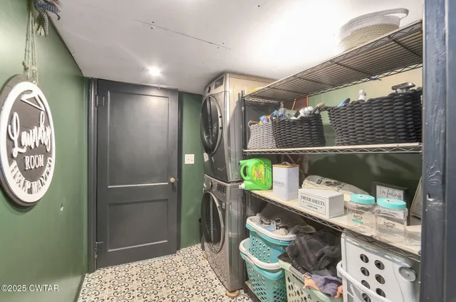 $375,000 | 1262 Hollywood Drive, Jackson, TN 38301