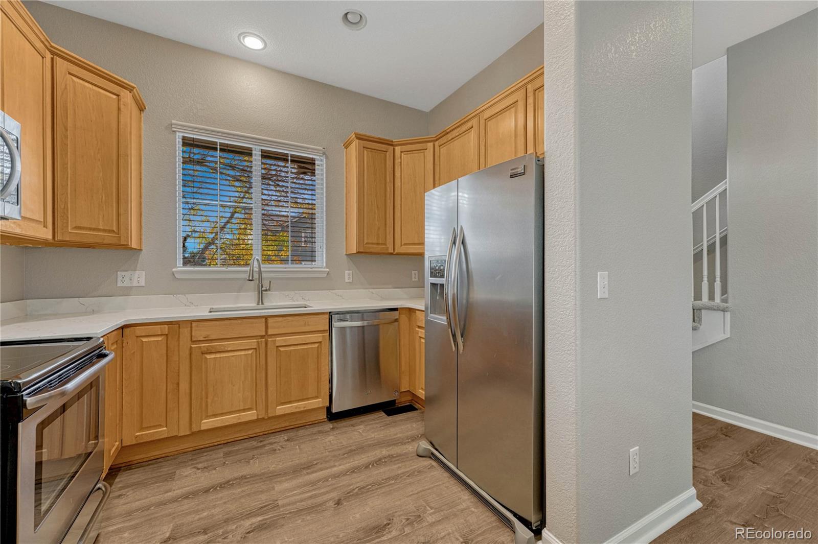 10655 Wynspire Road Highlands Ranch, CO 80130 - Photo 8 of 37