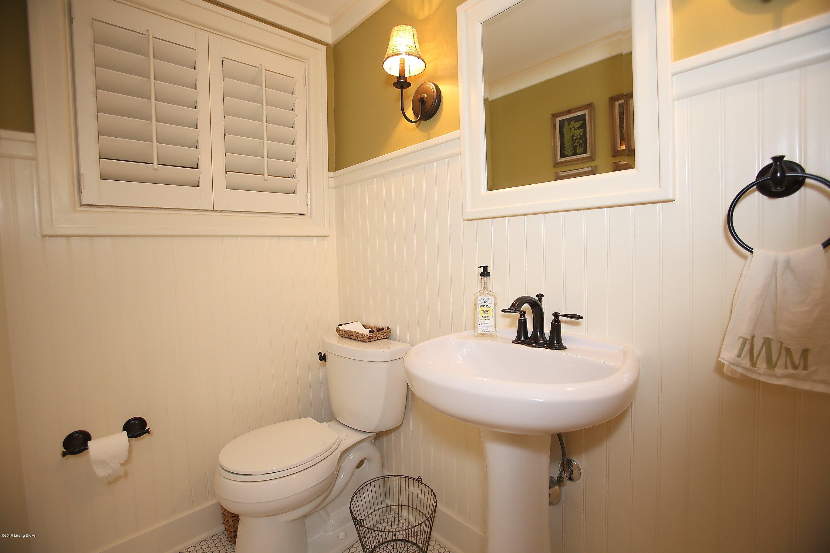 3311 Lexington Road Louisville, KY 40206 - Photo 28 of 68 Half Bath